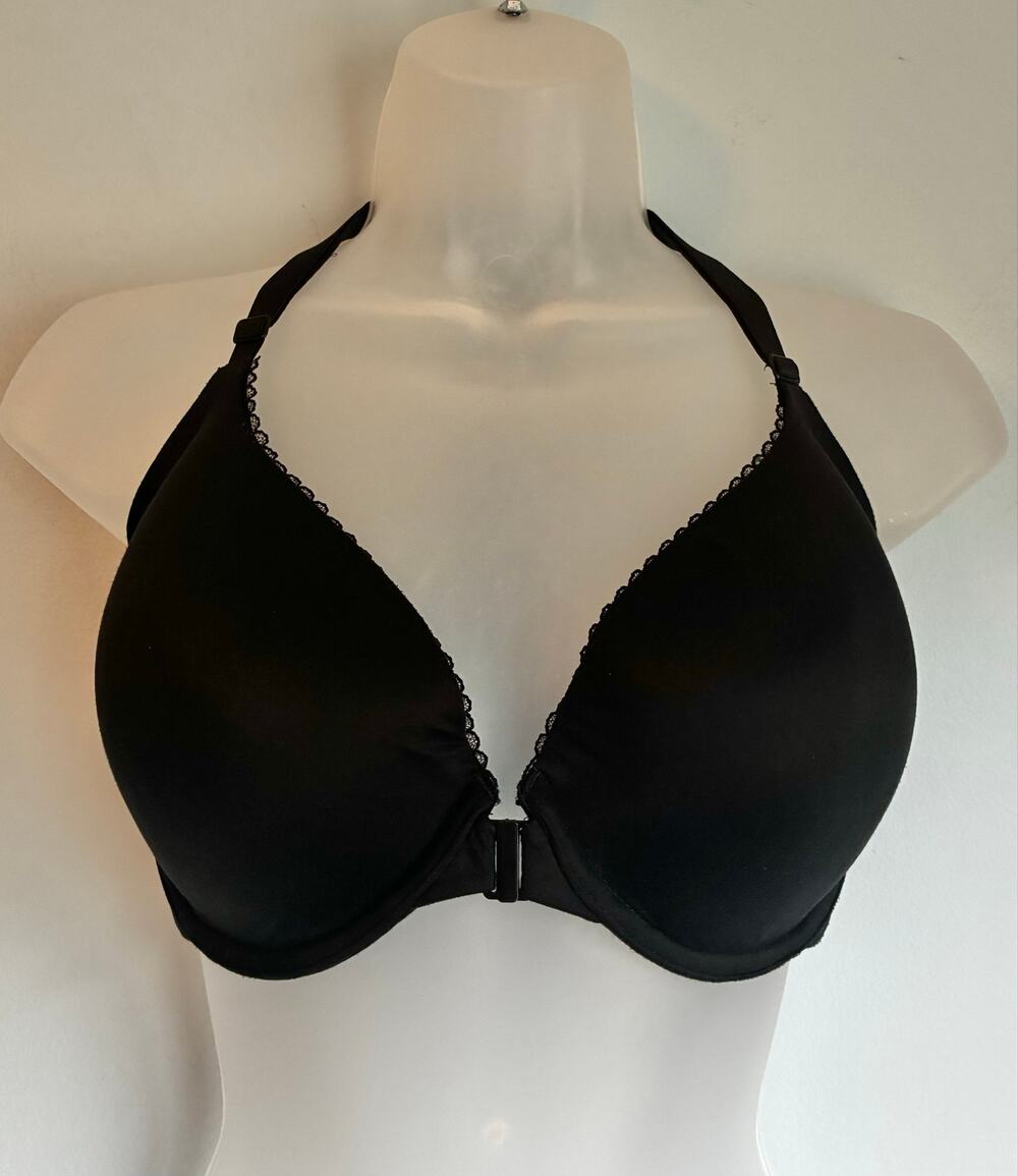 Victoria's Secret Bra Front Closure Black 38D Lace Back Whimsigoth